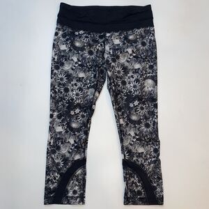 Lululemon Run Inspire Crop II All Luxtreme Flowabunga Black Angel Wing Women 6